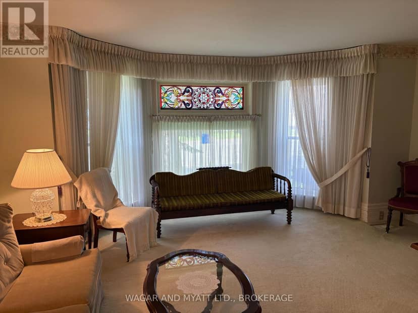 163 Adelphi Street — photo 8 of 38