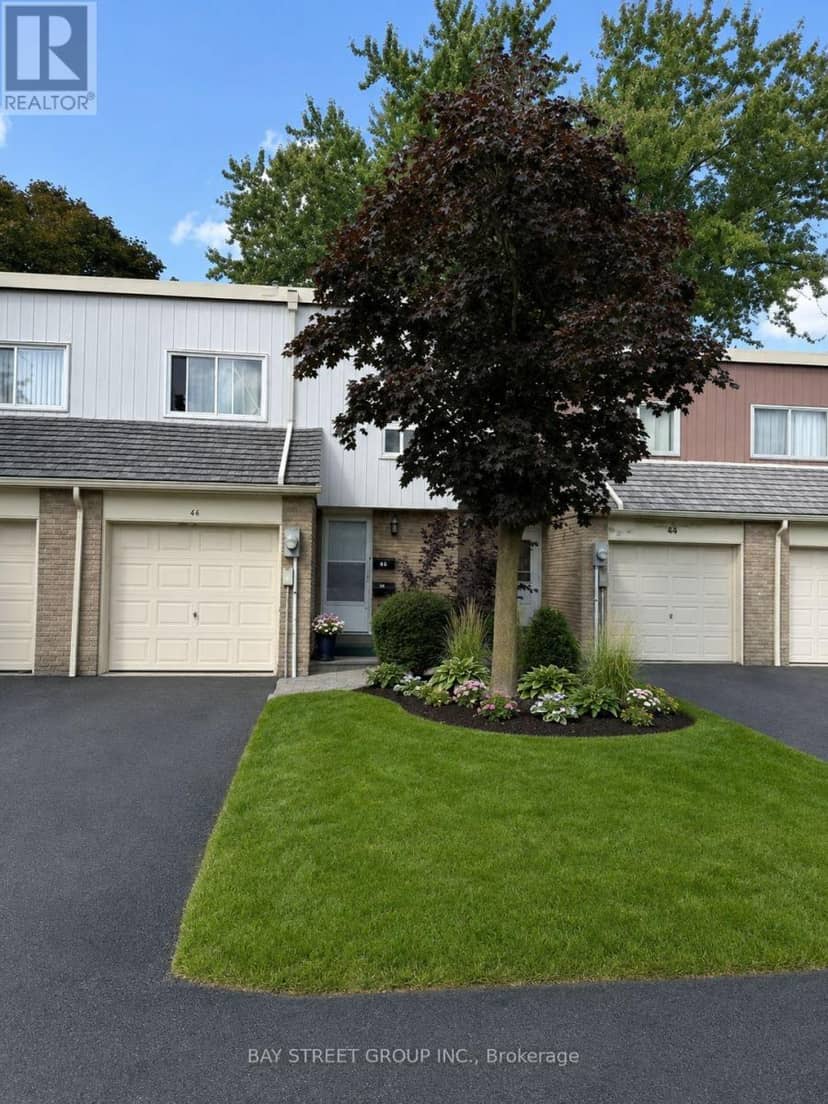 44 Woody Vine Way, Toronto
