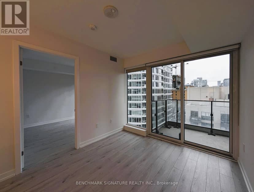 1812 - 77 Shuter Street, Toronto, photo 8