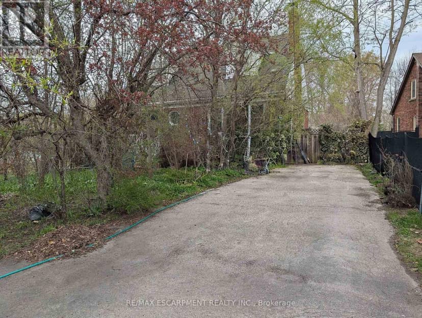 115 King Street E, Hamilton, photo 2