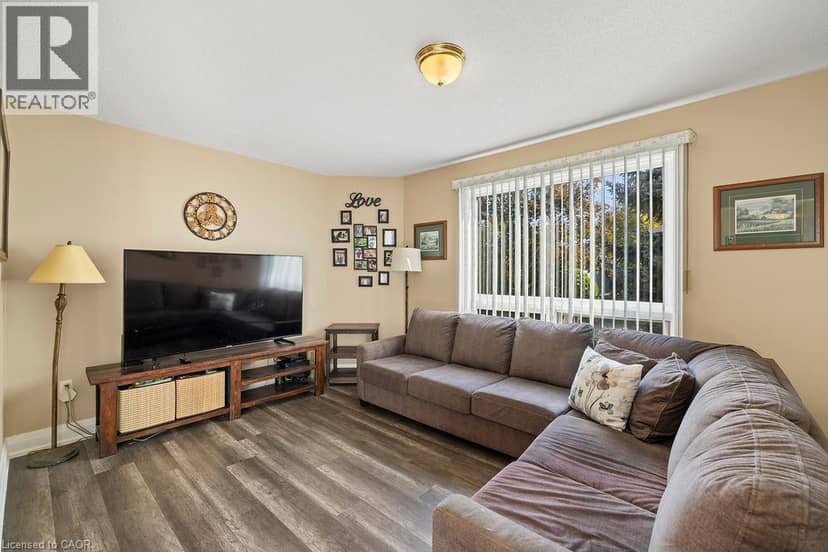 4114 PINCAY OAKS Lane — photo 10 of 38