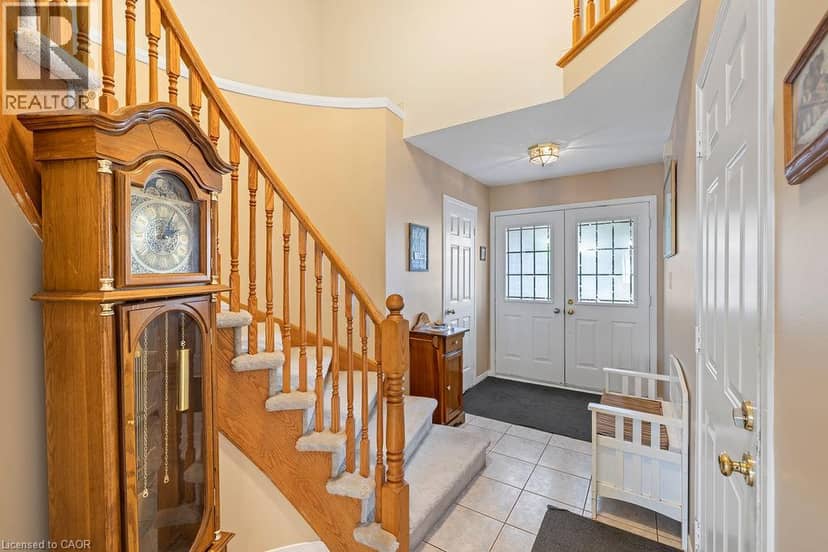 4114 PINCAY OAKS Lane, Burlington, photo 3