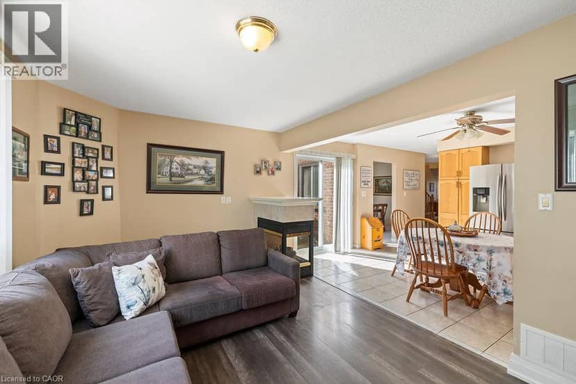 4114 PINCAY OAKS Lane — photo 9 of 38