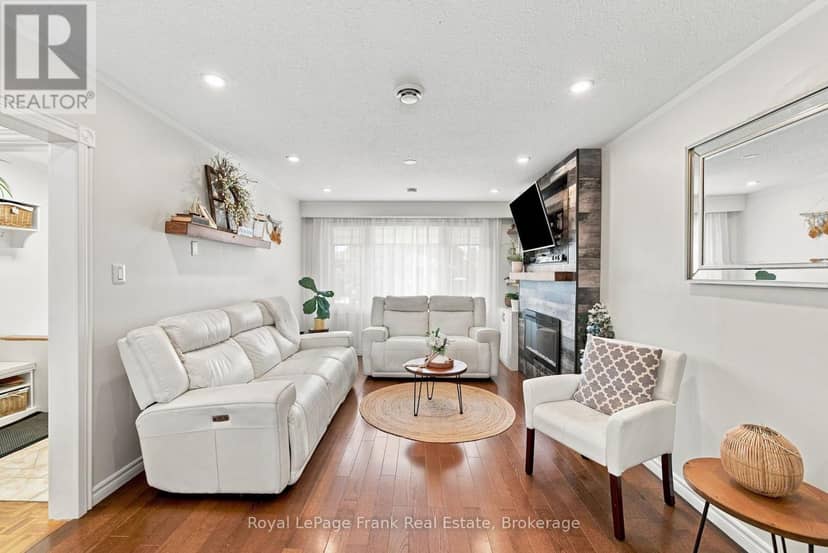 317 Dwight Avenue — photo 9 of 40
