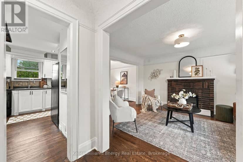 286 Gliddon Avenue — photo 11 of 40
