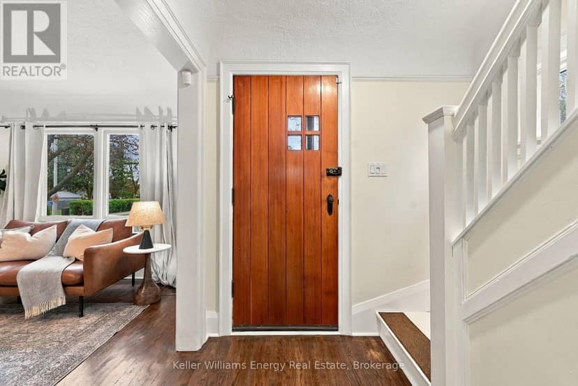 286 Gliddon Avenue — photo 17 of 40