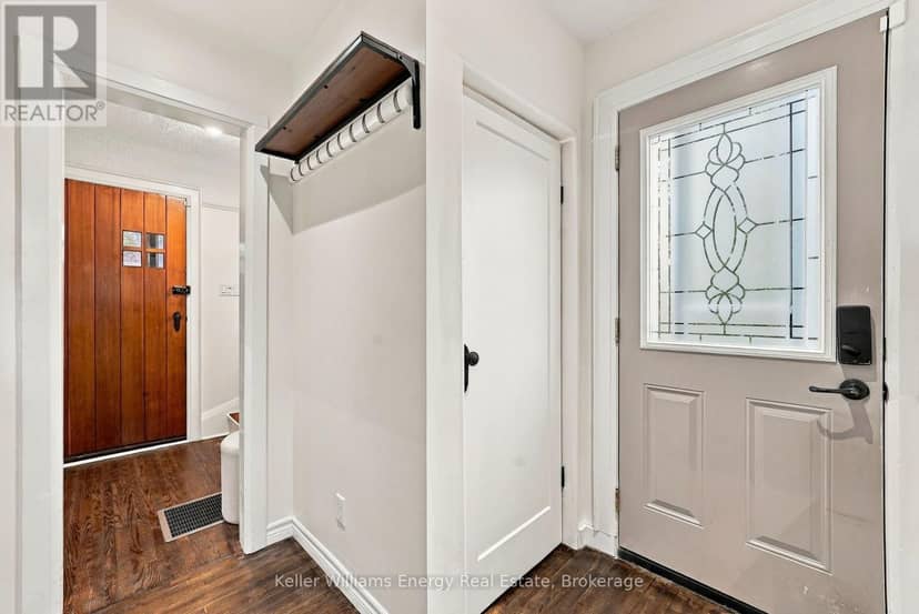 286 Gliddon Avenue — photo 27 of 40