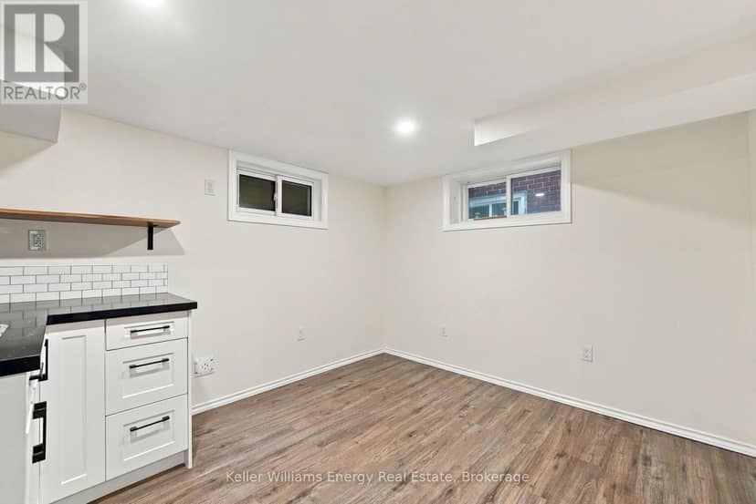 286 Gliddon Avenue — photo 30 of 40