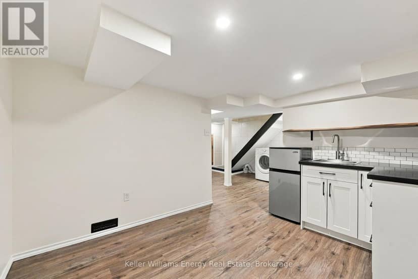286 Gliddon Avenue — photo 31 of 40