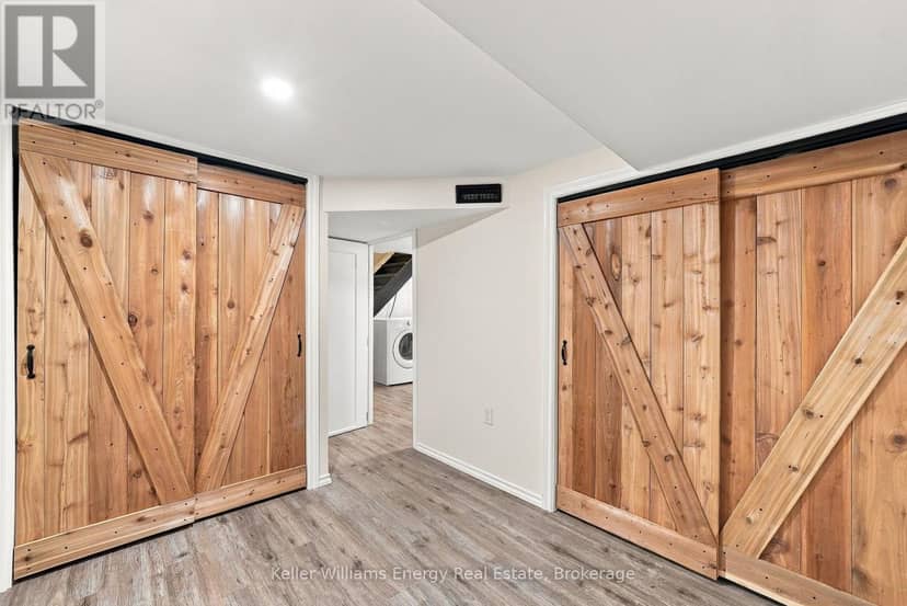 286 Gliddon Avenue — photo 34 of 40
