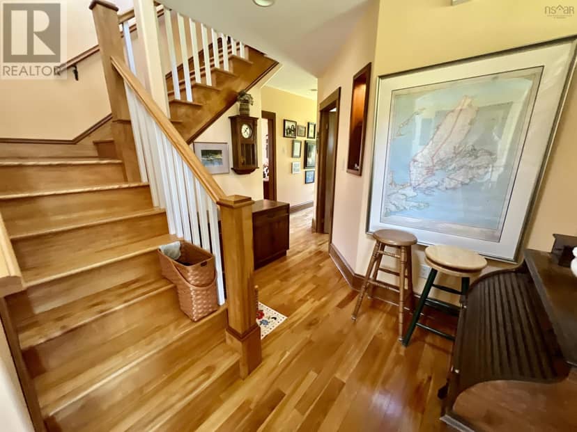 450 Hillsdale Road — photo 33 of 40