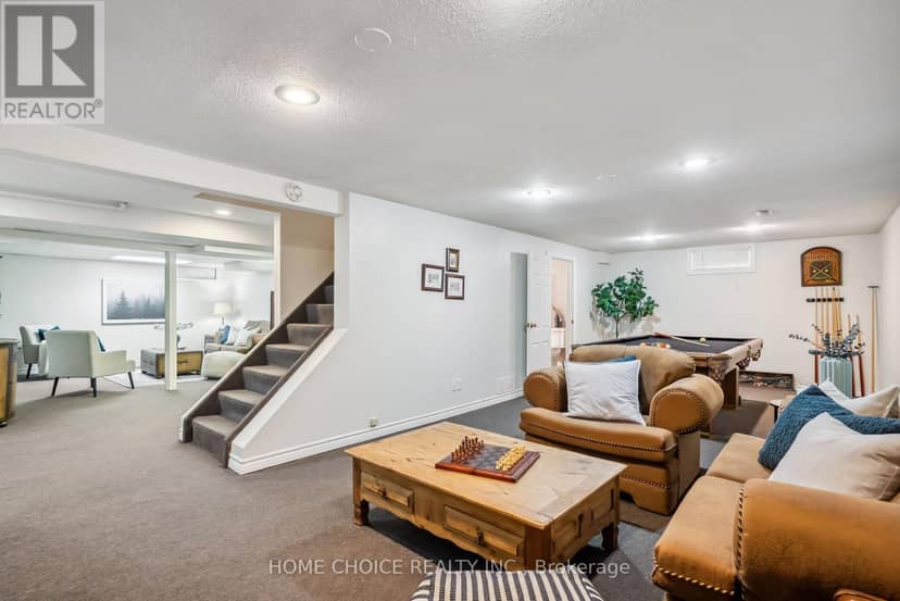 1206 Northgate Crescent — photo 38 of 40