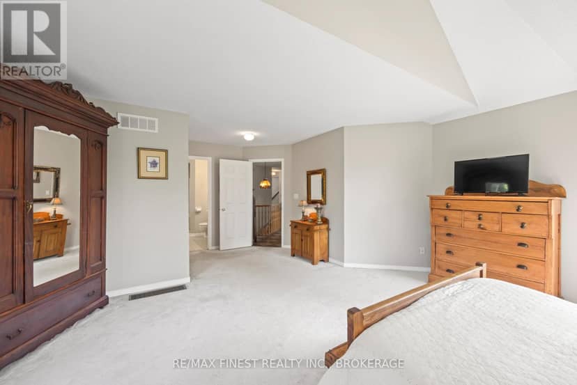 941 Malvern Terrace — photo 20 of 40