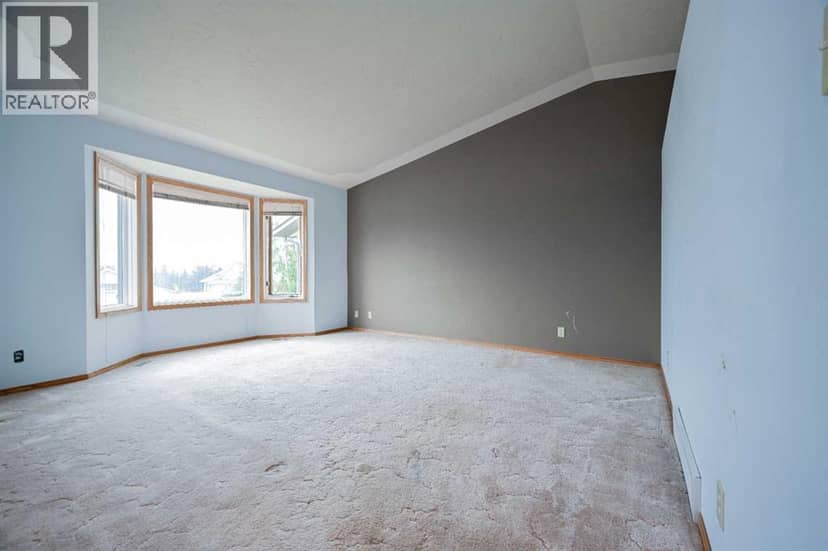 902 Birch Street, Beaverlodge, photo 7
