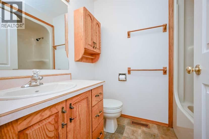 902 Birch Street — photo 18 of 29