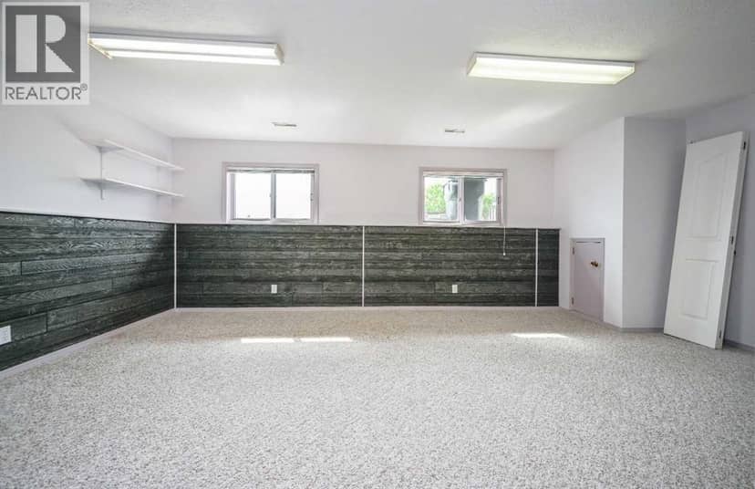 902 Birch Street — photo 25 of 29