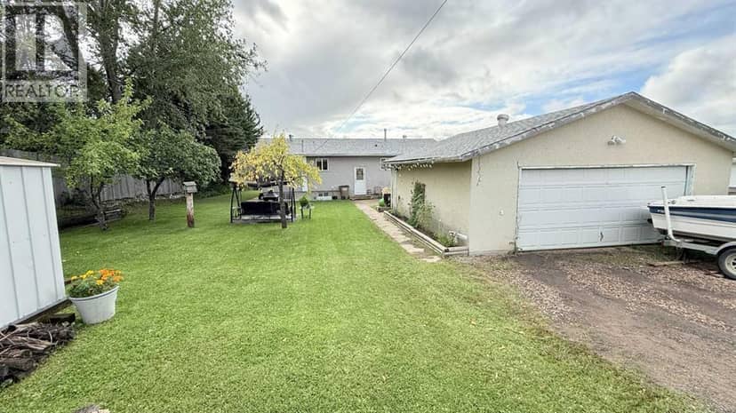5317 Birch Crescent, Boyle, photo 2