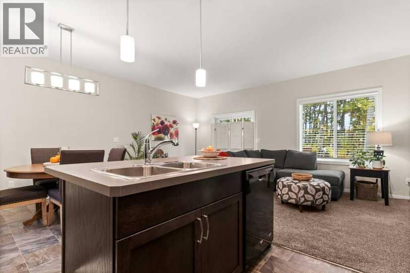 9, 5301 Windward Place, Sylvan Lake, photo 5