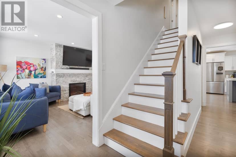 45 Earl Drive — photo 23 of 40