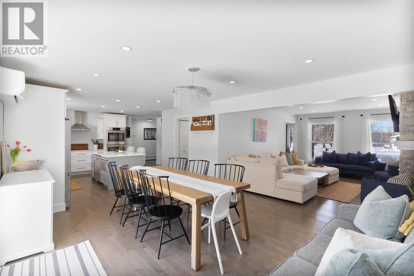 45 Earl Drive — photo 13 of 40