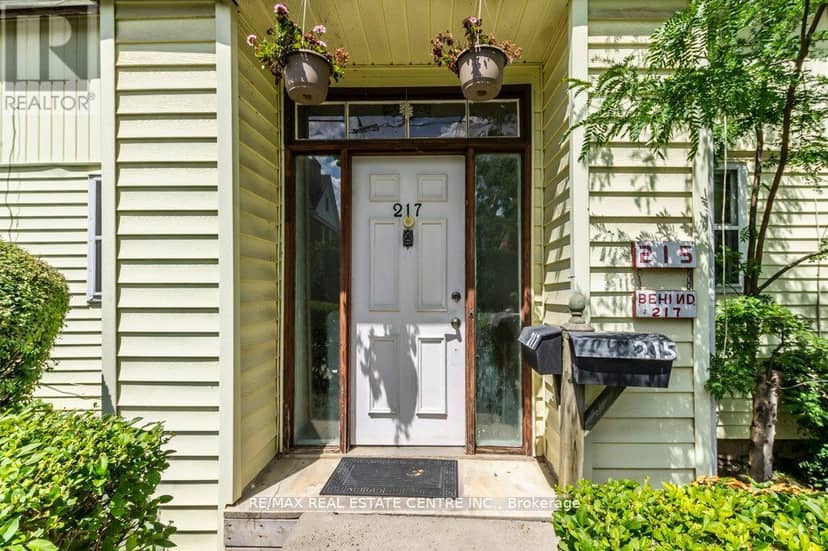 215-217 Queen Street, Milton, photo 5