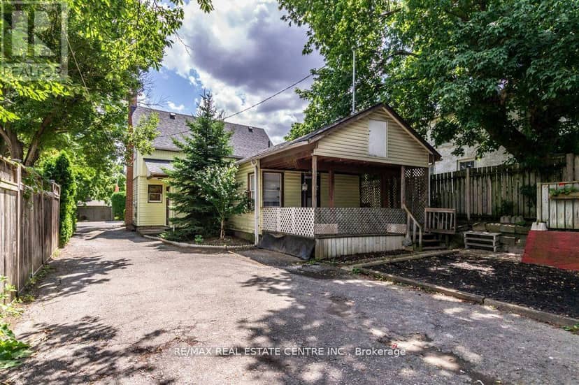 215-217 Queen Street, Milton, photo 6