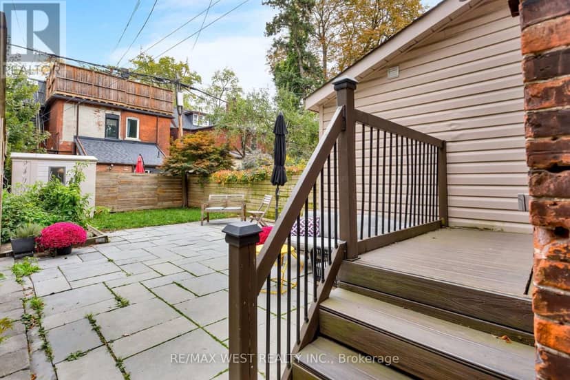 17A Cowan Avenue — photo 16 of 31
