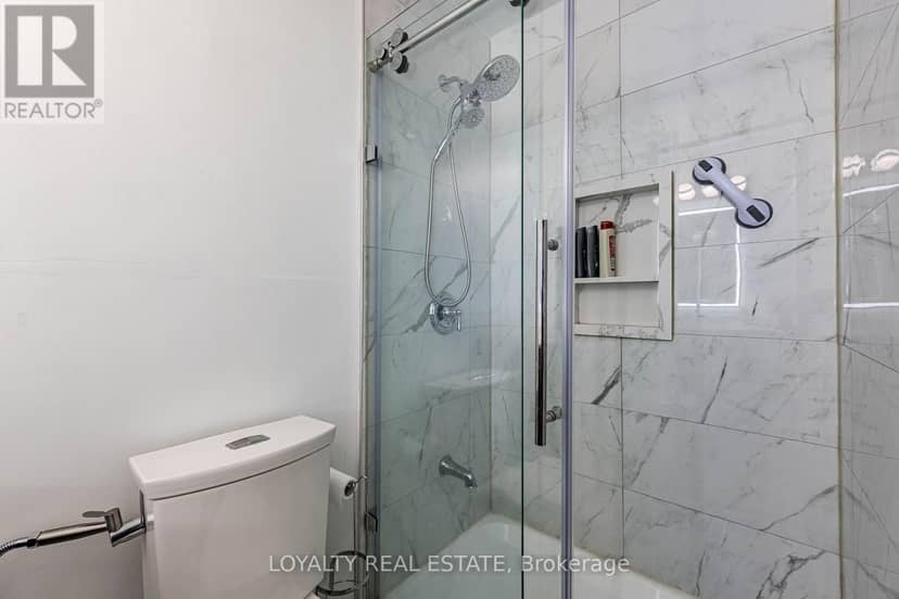 52 Newcastle Crescent — photo 19 of 26