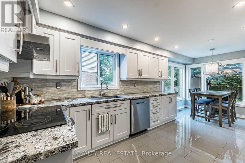 52 Newcastle Crescent, Brampton, photo 7