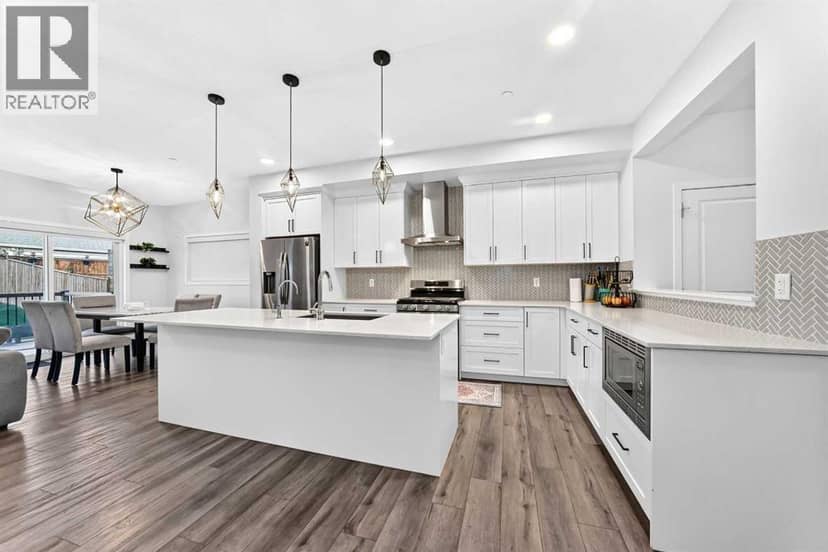 46 Lucas Heights NW, Calgary, photo 6
