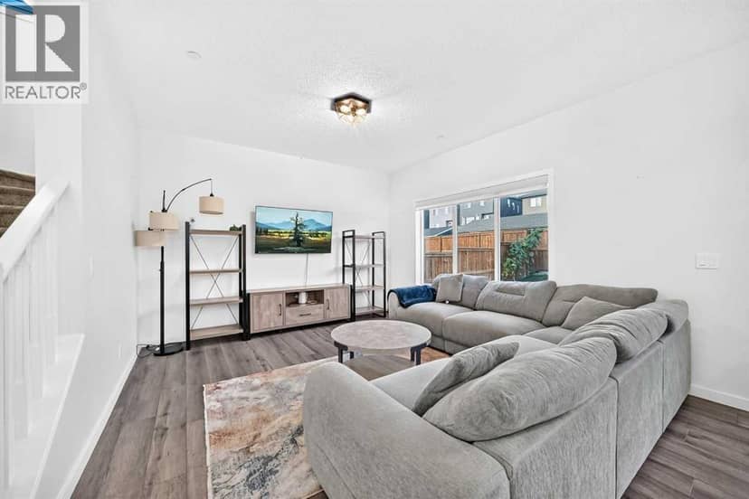 46 Lucas Heights NW, Calgary, photo 7