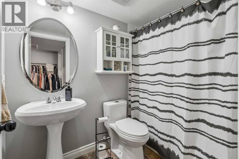 209 Westcreek Drive — photo 39 of 40