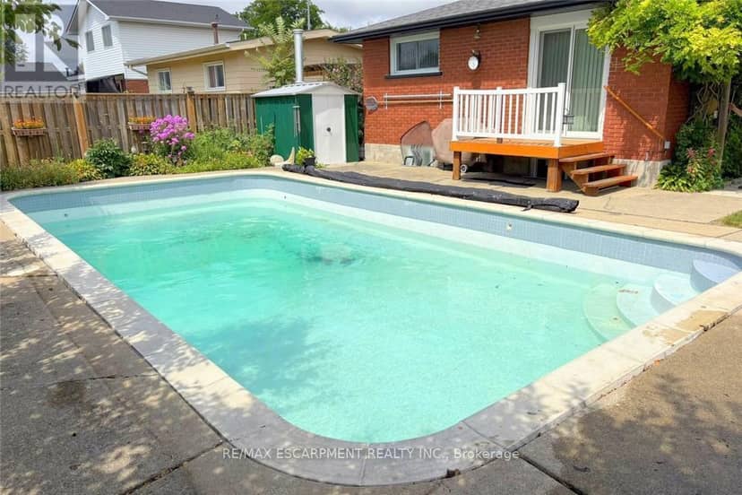 137 Fielding Crescent — photo 36 of 40