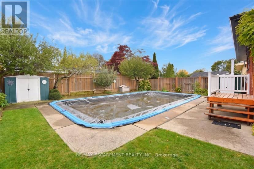 137 Fielding Crescent — photo 37 of 40