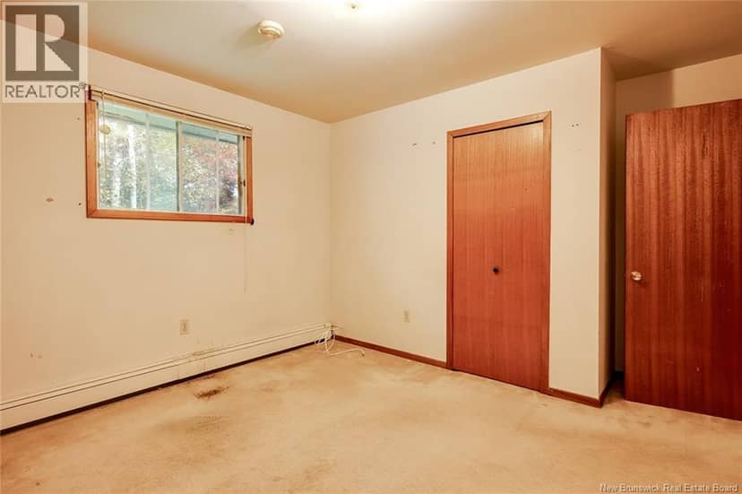 118 Myles Avenue — photo 29 of 40