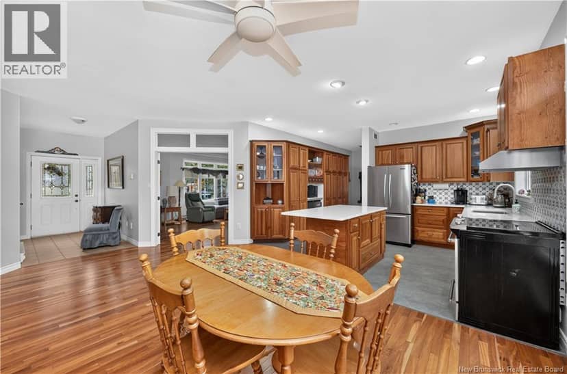 28 Church Hill Road — photo 9 of 40