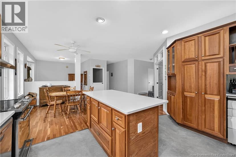 28 Church Hill Road — photo 13 of 40