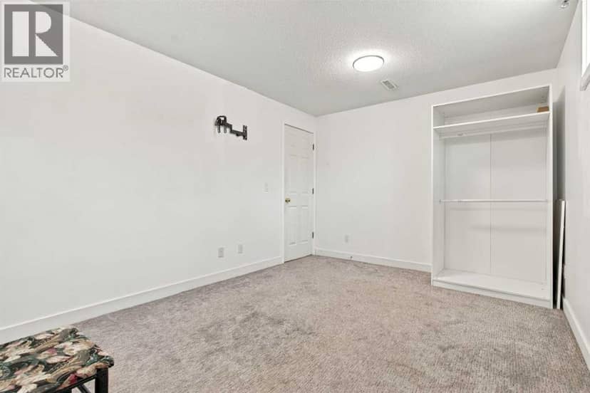 179 Citadel Close NW — photo 31 of 37