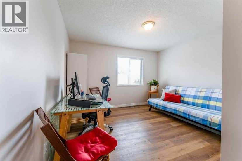 76 Sierra Morena Green SW — photo 31 of 36