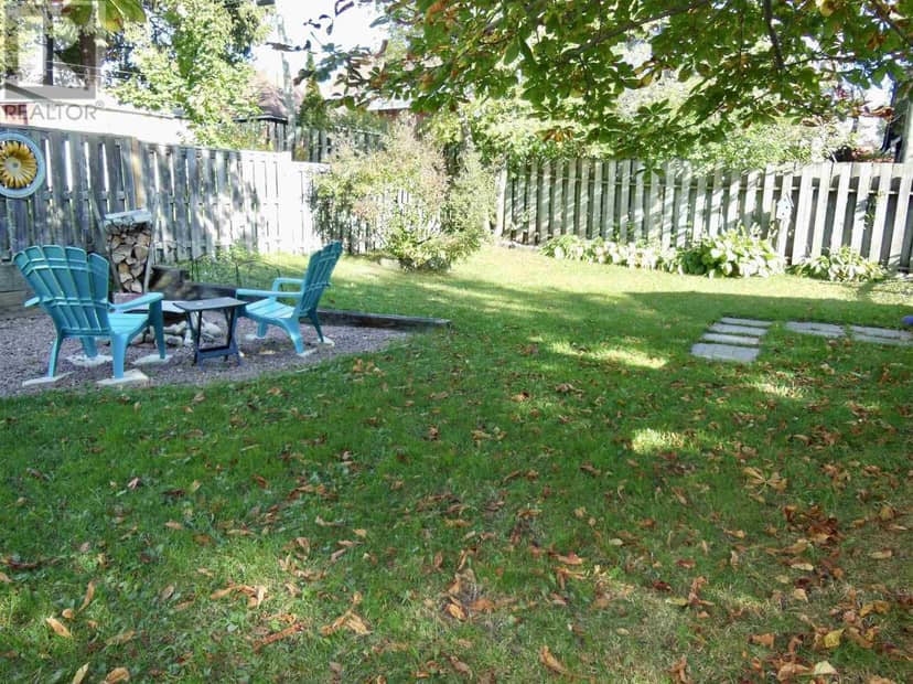 130 McGregor AVE — photo 35 of 37