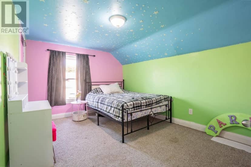 332 Bruce ST — photo 15 of 24