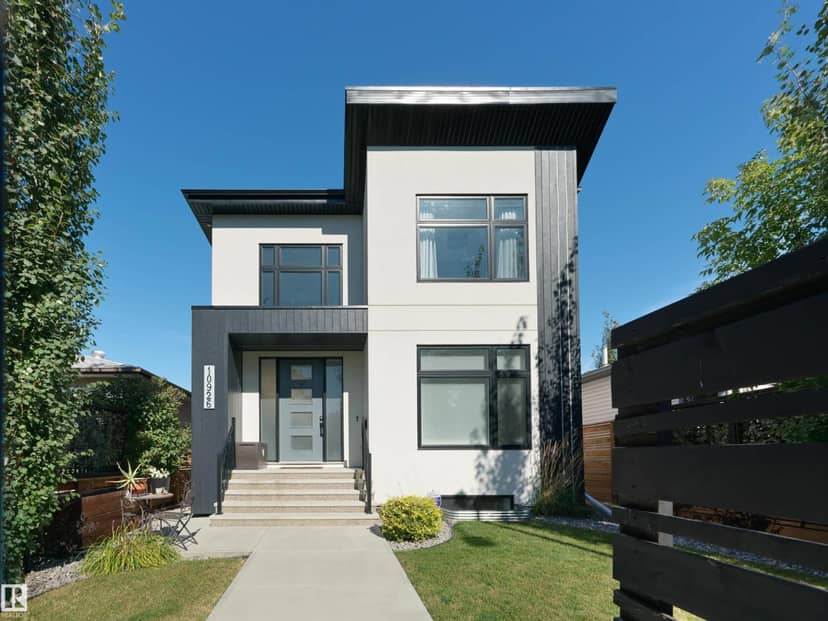 10926 72 AV NW, Edmonton