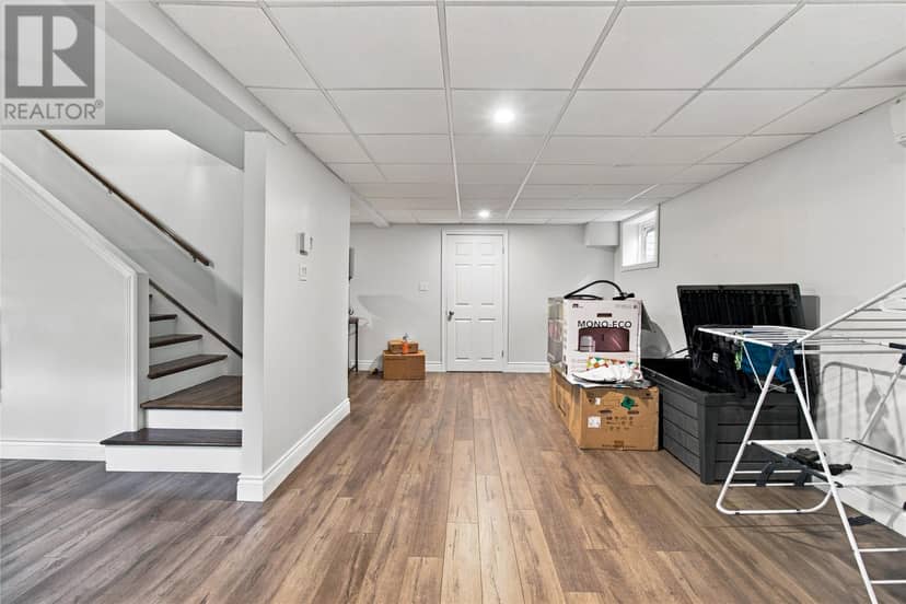 49 Brooklyn Avenue — photo 27 of 36
