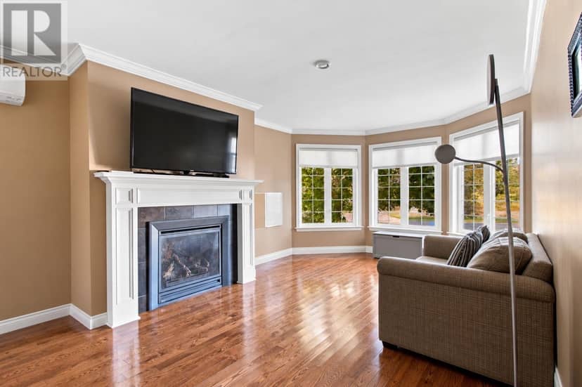 49 Brooklyn Avenue, St. John's, photo 3