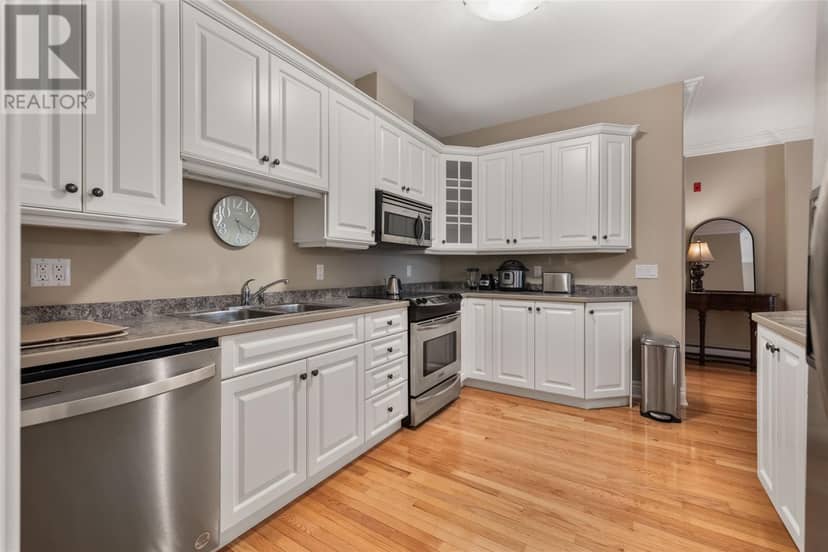 25 Bonaventure Avenue Unit#311 — photo 12 of 31