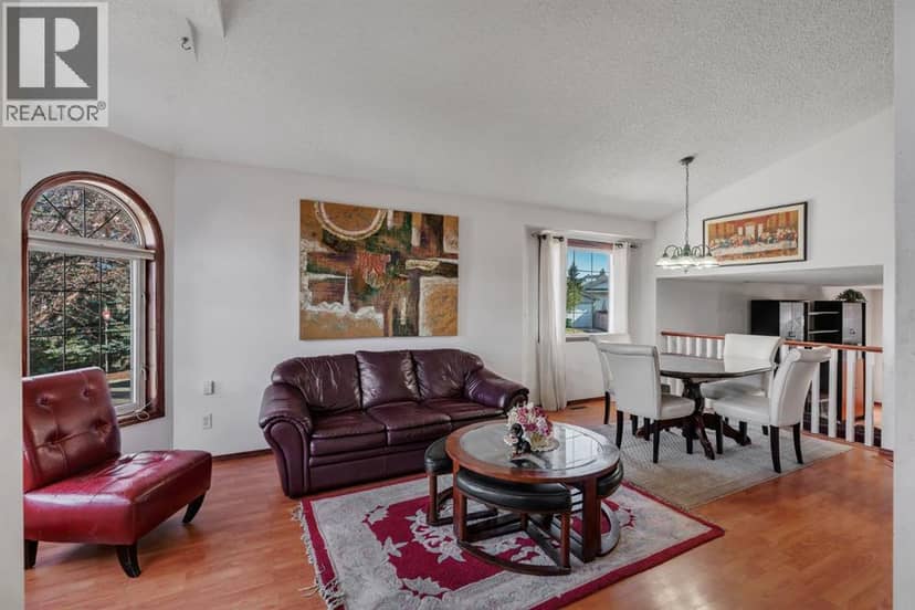 863 Applewood Drive SE — photo 9 of 39