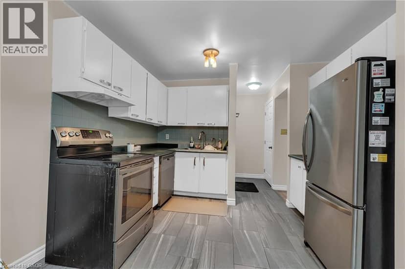 45 MARKSAM Road Unit# 121 — photo 9 of 38