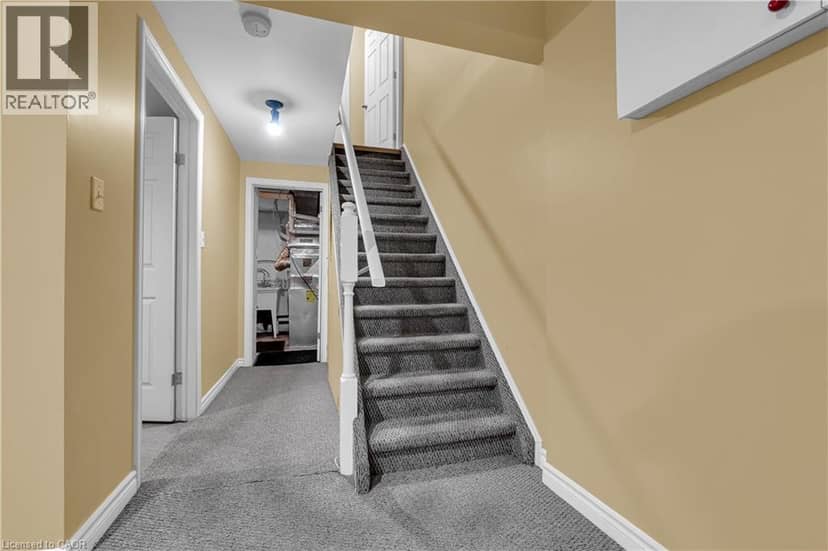45 MARKSAM Road Unit# 121 — photo 28 of 38