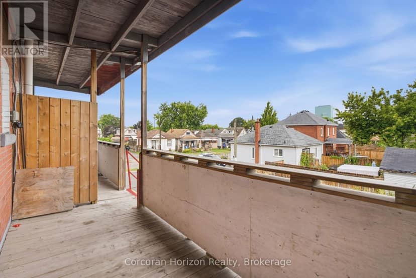 1539-1547 Barton Street E — photo 12 of 26
