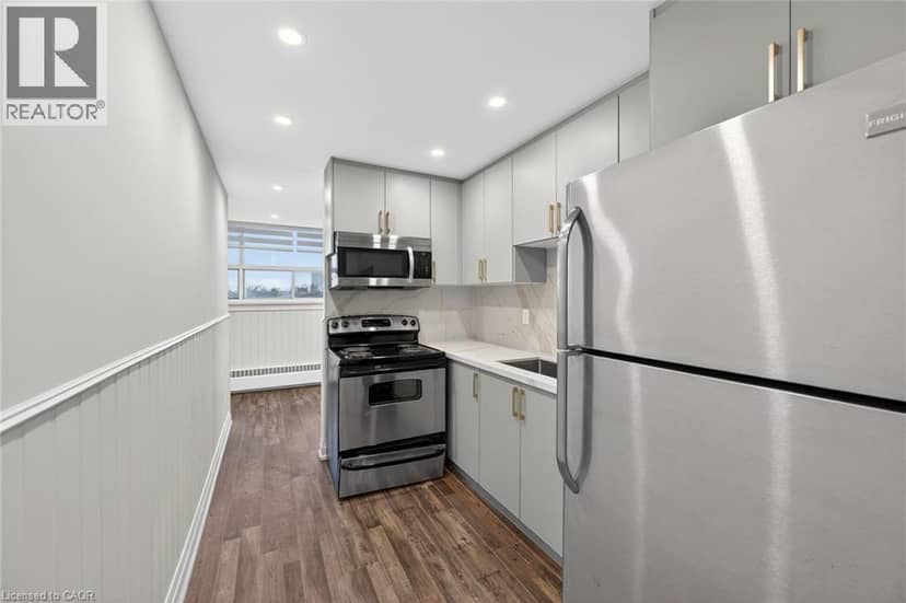 212 KERR Street Unit# 702 — photo 17 of 40